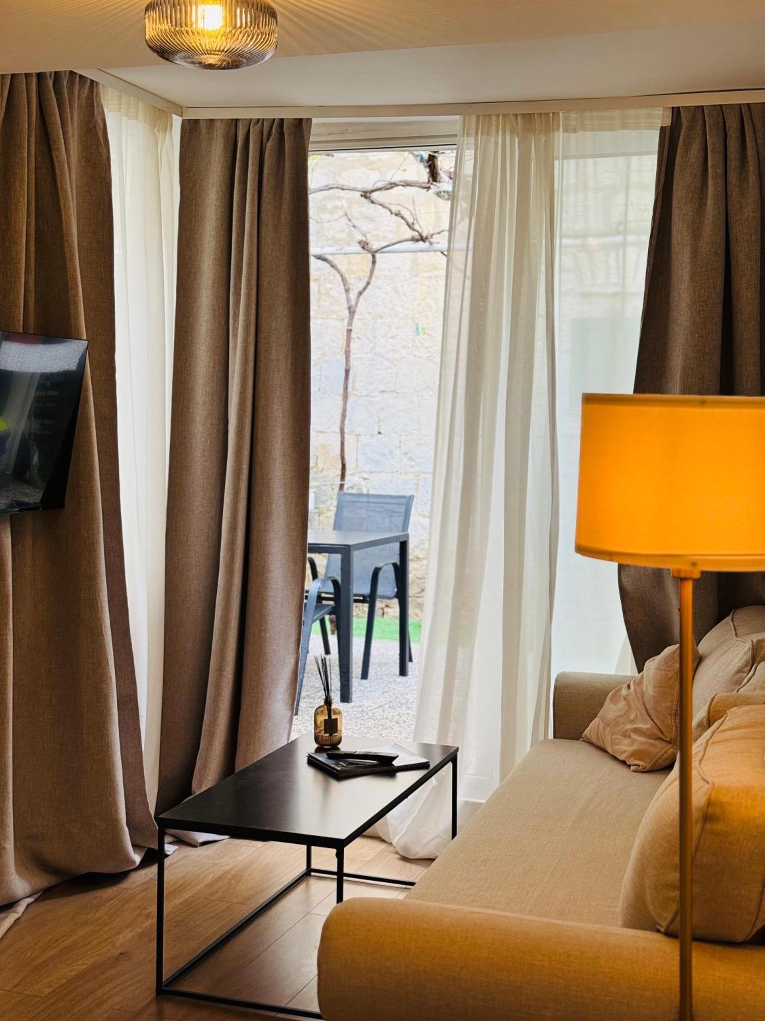 Apartment Stari Dvor Kastela Dış mekan fotoğraf