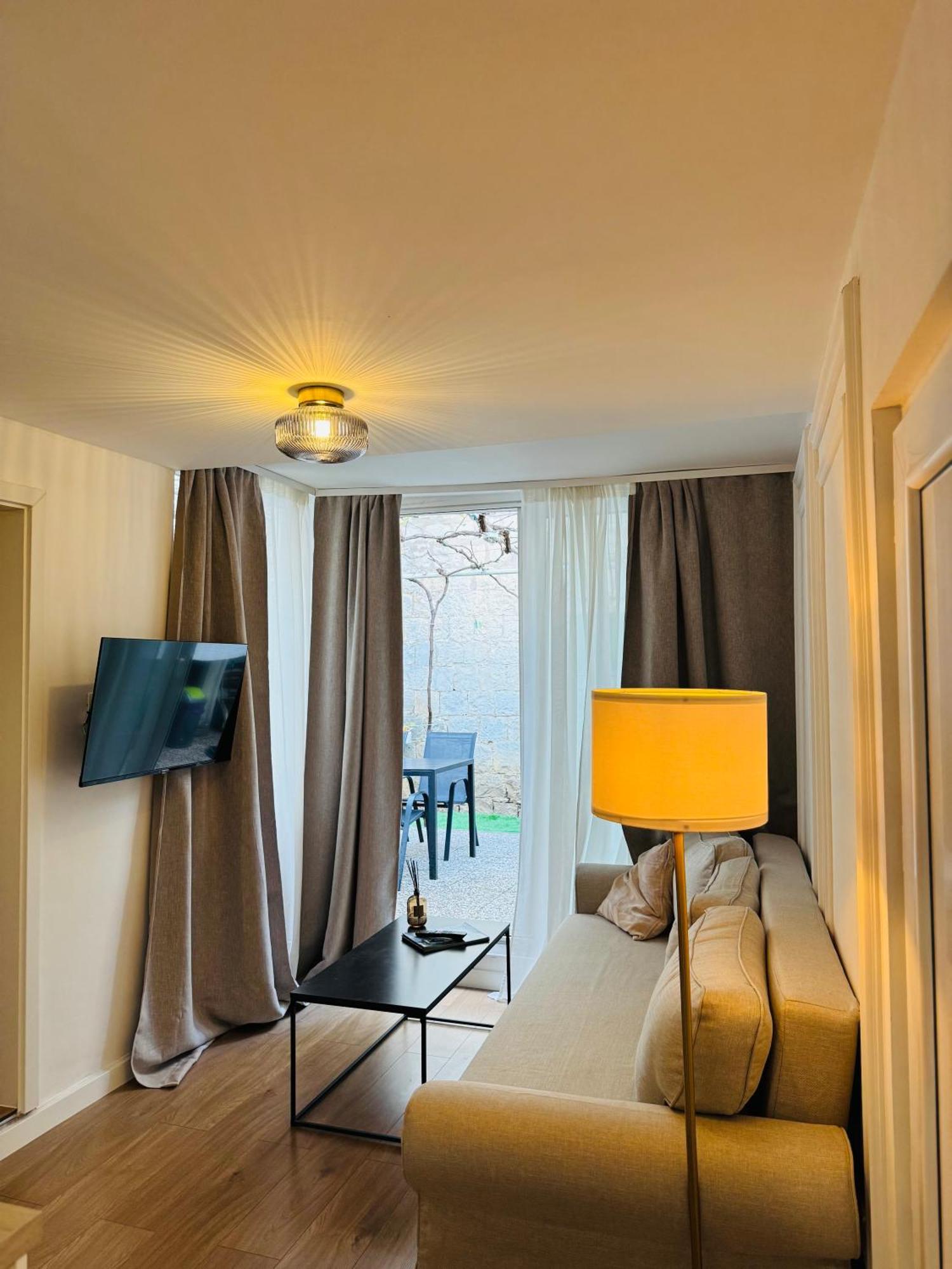 Apartment Stari Dvor Kastela Dış mekan fotoğraf