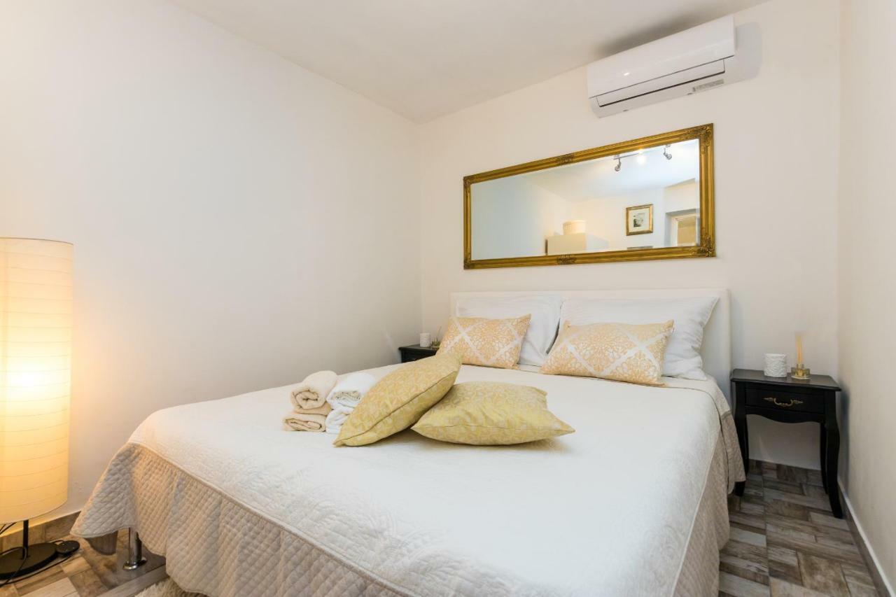 Apartment Stari Dvor Kastela Dış mekan fotoğraf