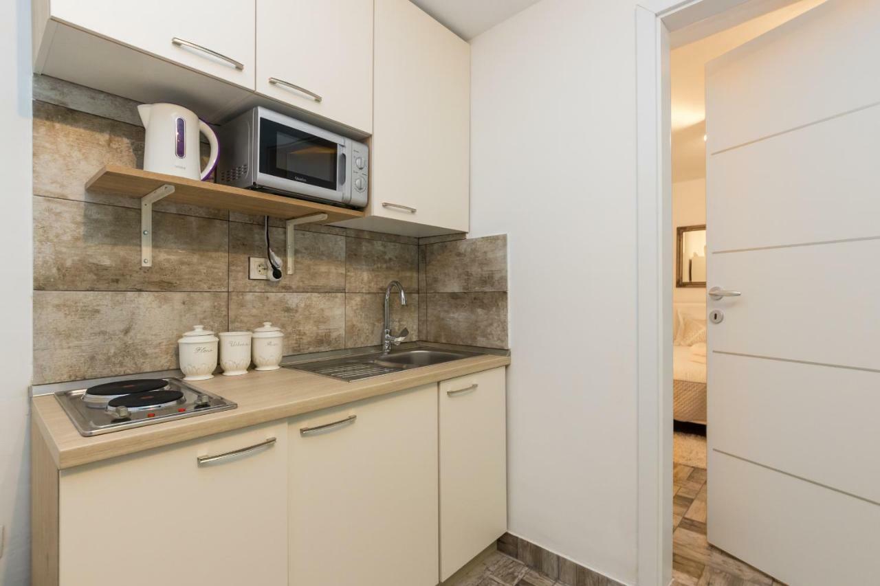 Apartment Stari Dvor Kastela Dış mekan fotoğraf