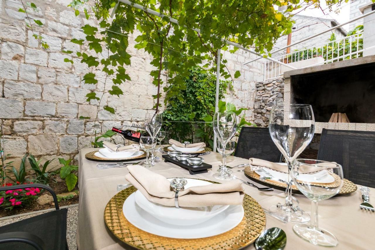 Apartment Stari Dvor Kastela Dış mekan fotoğraf