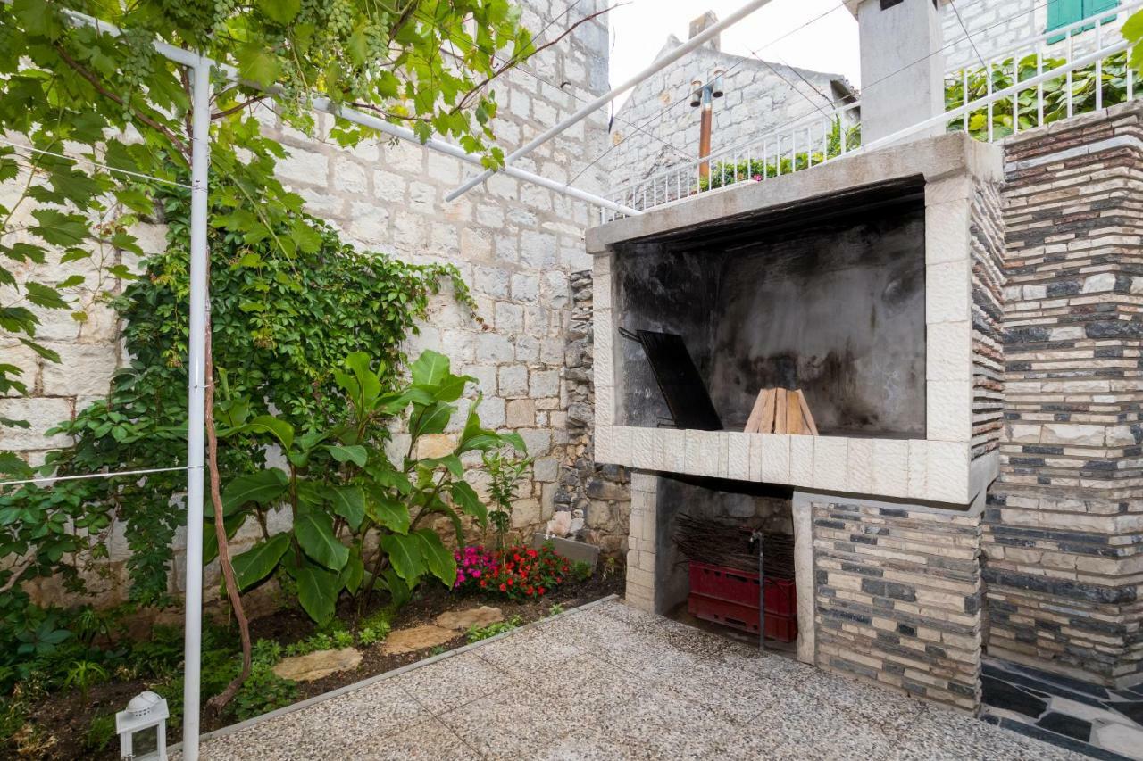 Apartment Stari Dvor Kastela Dış mekan fotoğraf